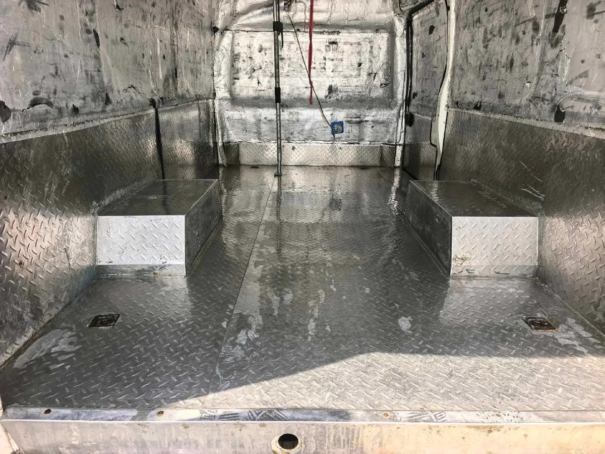 2023 Ford Transit 2.0T 220HP L4 5MT,autocango,china used car exporter,china ev exporter,chinese used car exporter,chinese used ev exporter