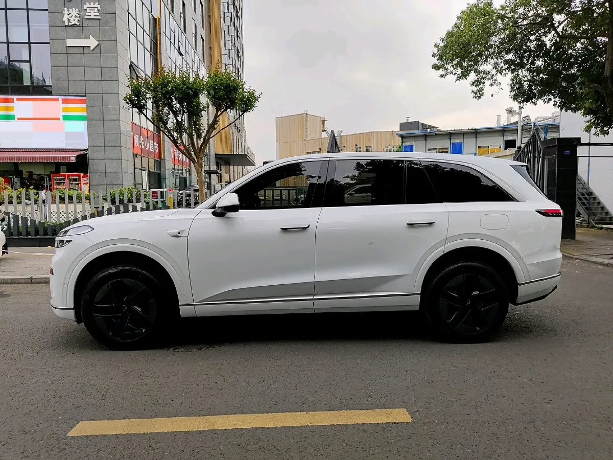 2025 ONVO L90 BEV,autocango,china used car exporter,china ev exporter,chinese used car exporter,chinese used ev exporter