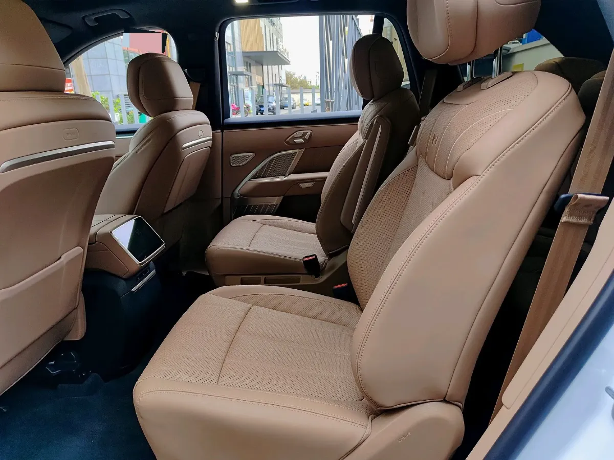 2025 ONVO L90 BEV,autocango,china used car exporter,china ev exporter,chinese used car exporter,chinese used ev exporter