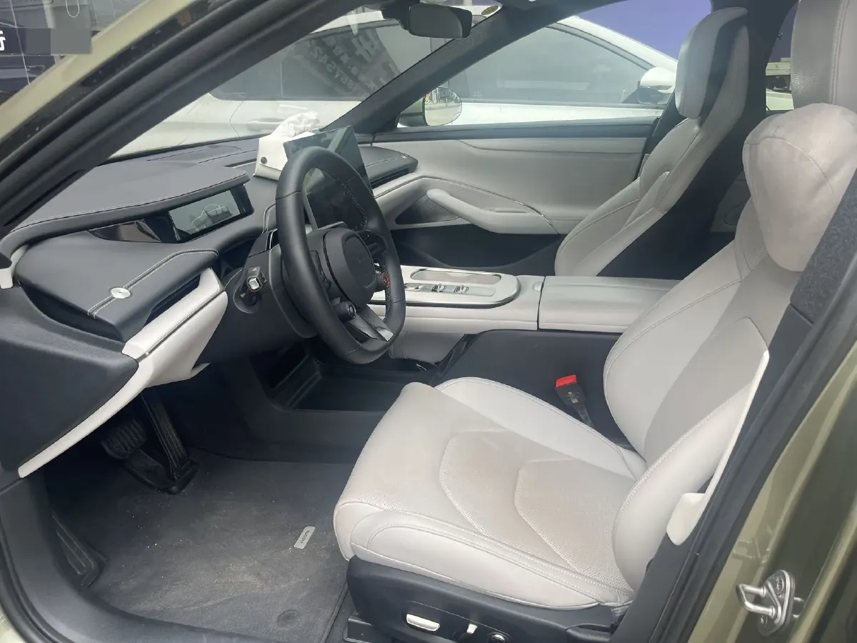 2024 MI SU7 BEV 73.6KWH,autocango,china used car exporter,china ev exporter,chinese used car exporter,chinese used ev exporter