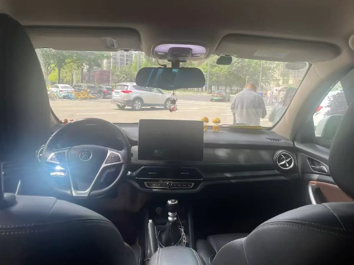 2019 BYD Song 1.5T 154HP L4 6MT,autocango,china used car exporter,china ev exporter,chinese used car exporter,chinese used ev exporter