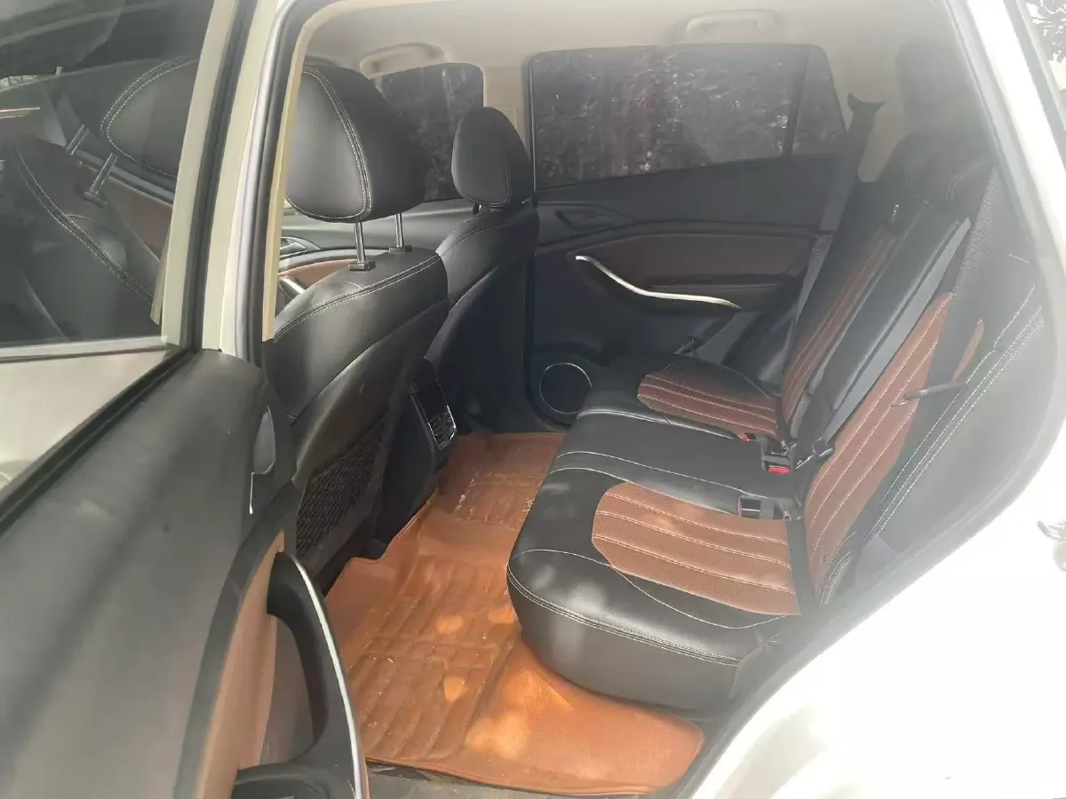 2019 BYD Song 1.5T 154HP L4 6MT,autocango,china used car exporter,china ev exporter,chinese used car exporter,chinese used ev exporter