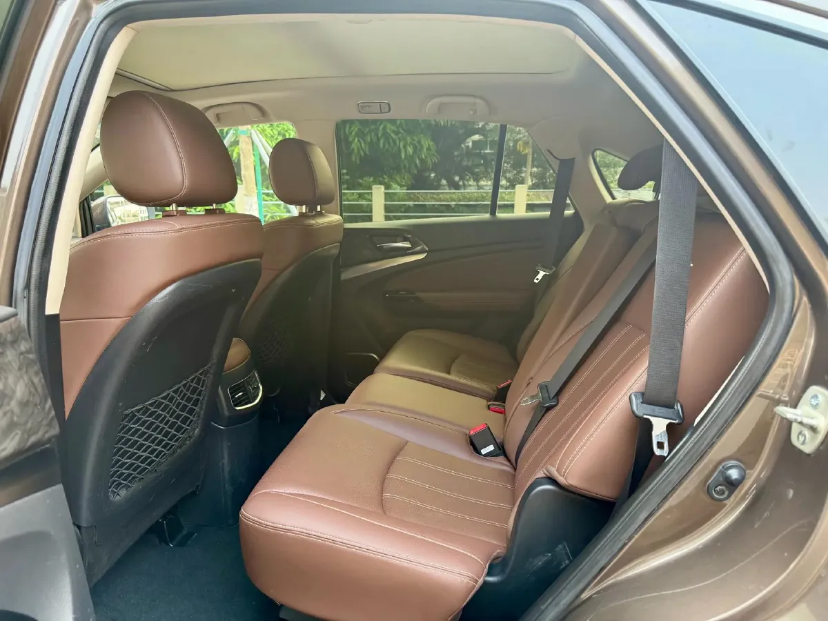 2017 BYD Tang 2.0T 205HP L4 6DCT PHEV,autocango,china used car exporter,china ev exporter,chinese used car exporter,chinese used ev exporter