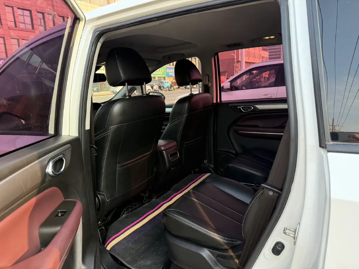 2021 GAC Trumpchi M6 1.5T 169HP L4 7DCT,autocango,china used car exporter,china ev exporter,chinese used car exporter,chinese used ev exporter