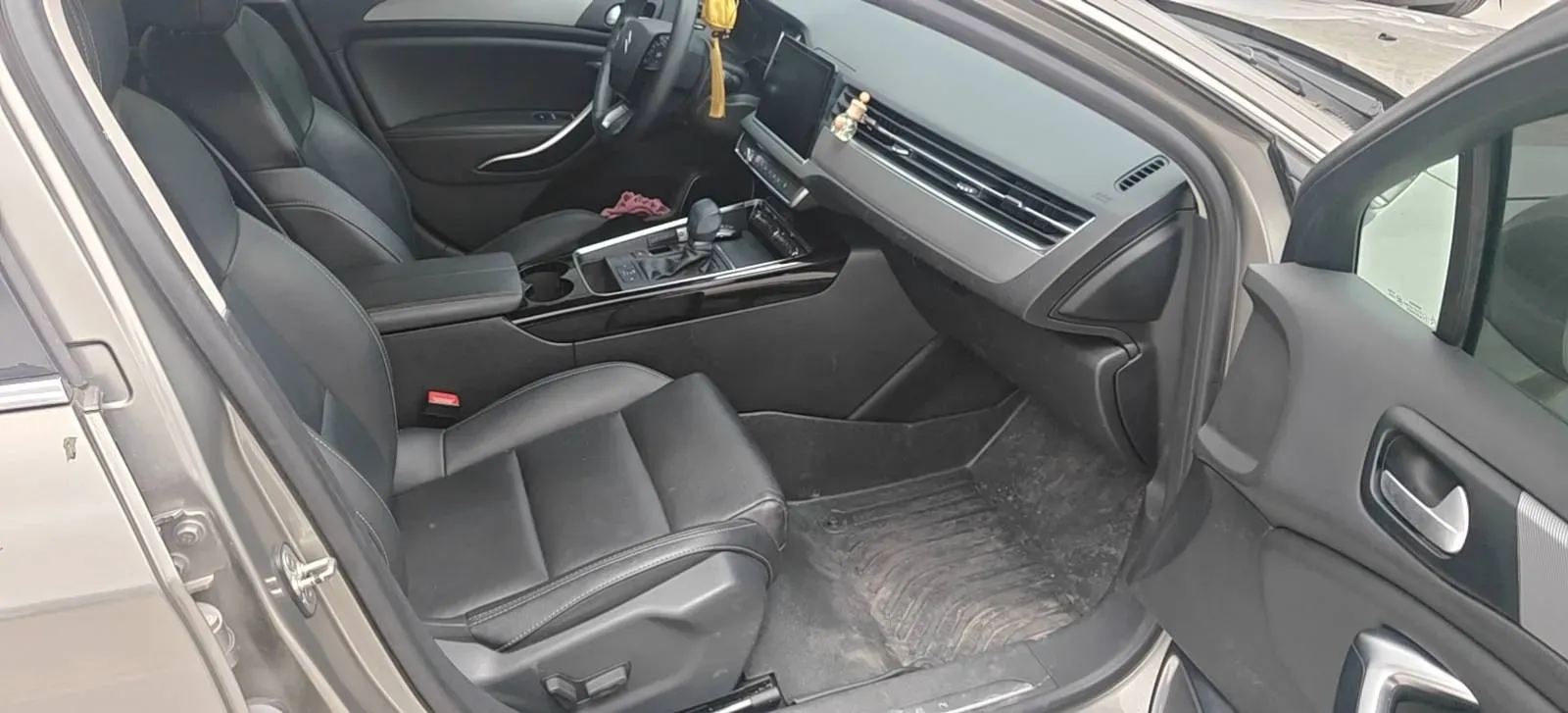 2017 Citroen C5 1.6T 167HP L4 6AT,autocango,china used car exporter,china ev exporter,chinese used car exporter,chinese used ev exporter