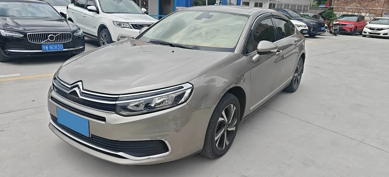 2017 Citroen C5 1.6T 167HP L4 6AT,autocango,china used car exporter,china ev exporter,chinese used car exporter,chinese used ev exporter