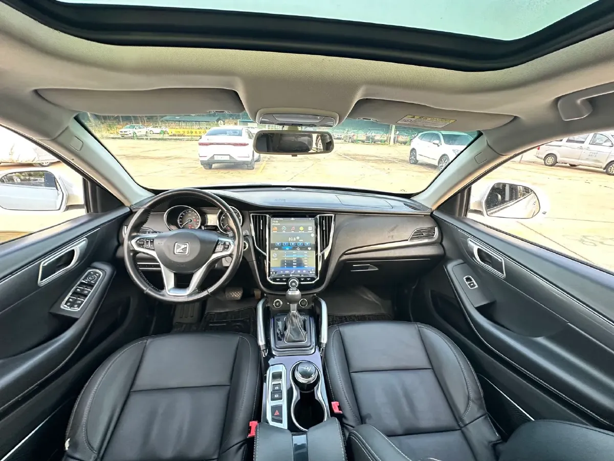 2017 Zotye SR7 1.5T 150HP L4 CVT,autocango,china used car exporter,china ev exporter,chinese used car exporter,chinese used ev exporter