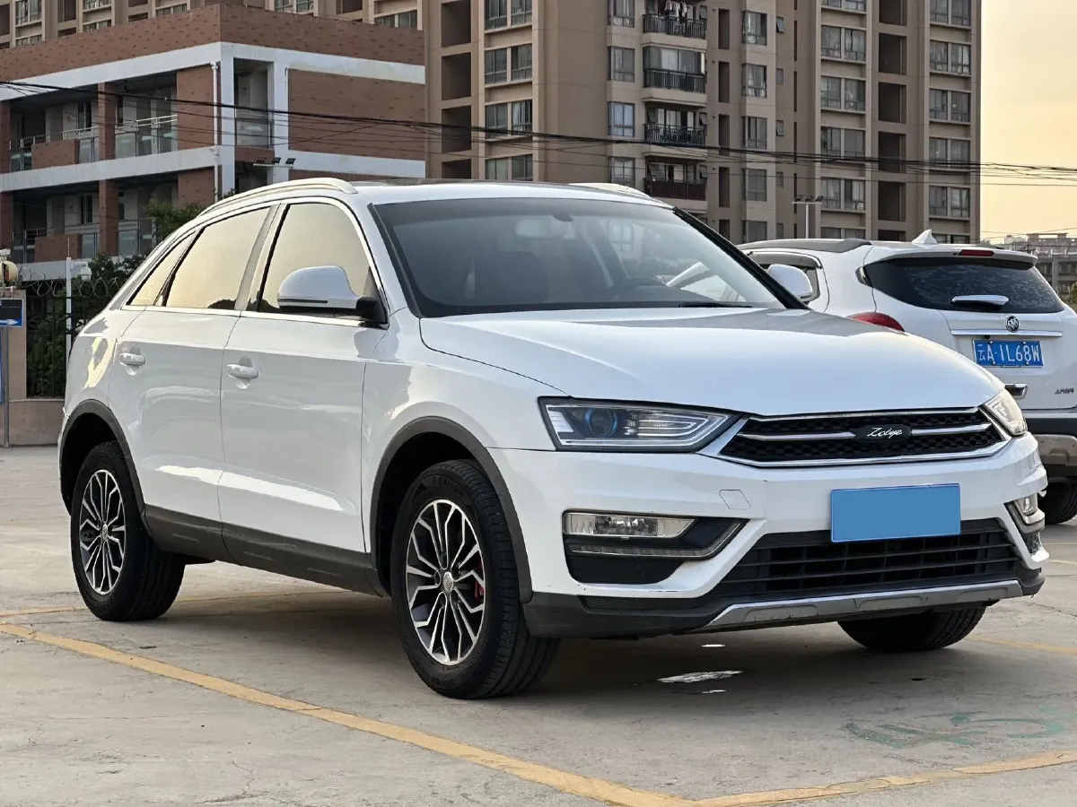 2017 Zotye SR7 1.5T 150HP L4 CVT,autocango,china used car exporter,china ev exporter,chinese used car exporter,chinese used ev exporter