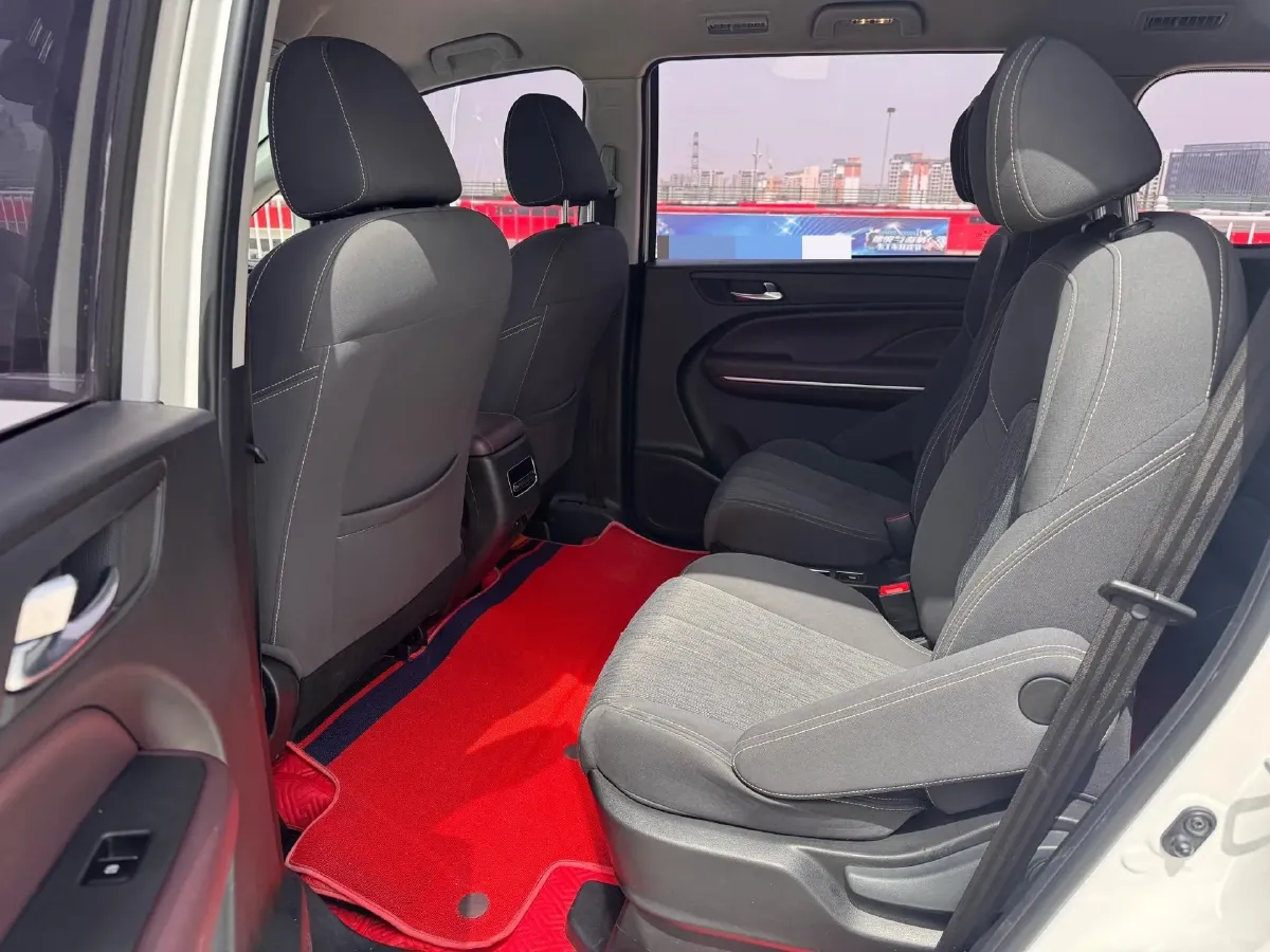 2023 GAC Trumpchi M6 1.5T 177HP L4 7DCT,autocango,china used car exporter,china ev exporter,chinese used car exporter,chinese used ev exporter