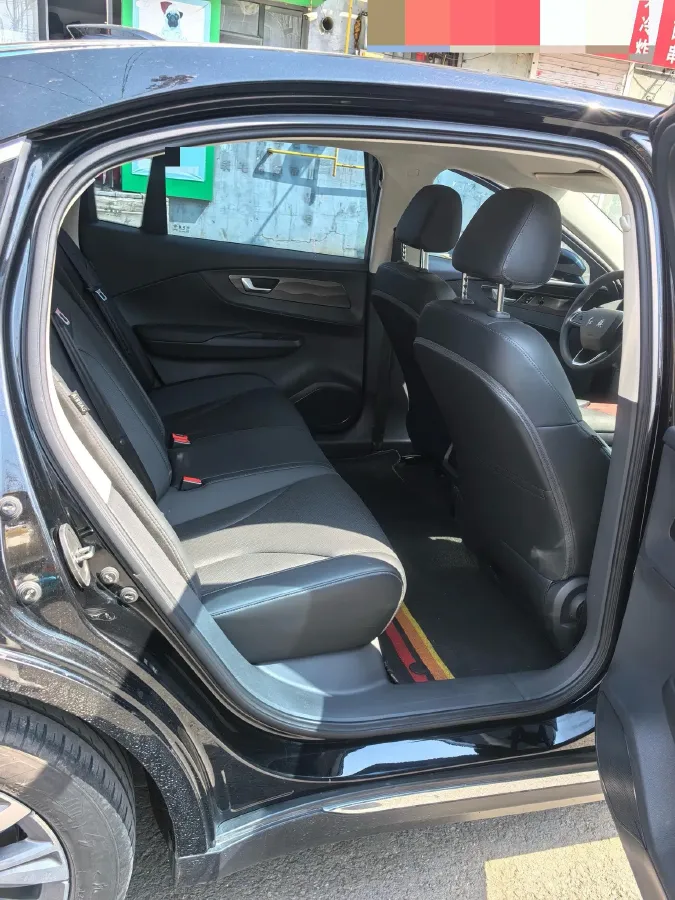 2024 HongQi E-QM5 BEV 60KWH,autocango,china used car exporter,china ev exporter,chinese used car exporter,chinese used ev exporter