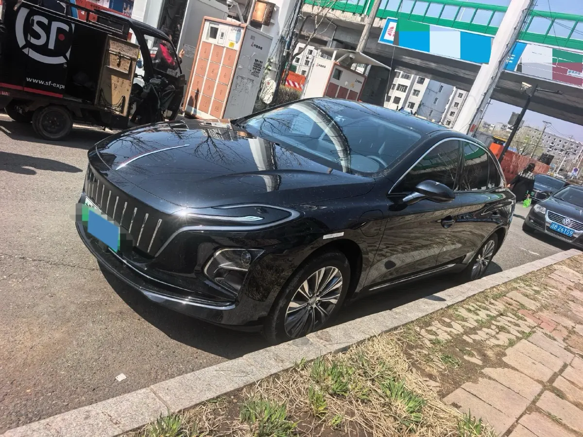 2024 HongQi E-QM5 BEV 60KWH,autocango,china used car exporter,china ev exporter,chinese used car exporter,chinese used ev exporter