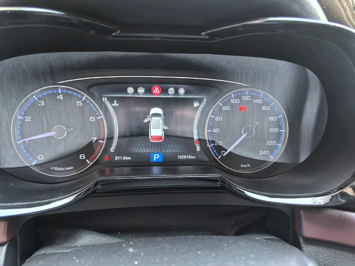 2017 GAC Trumpchi GS8 2.0T 201HP L4 6AT,autocango,china used car exporter,china ev exporter,chinese used car exporter,chinese used ev exporter