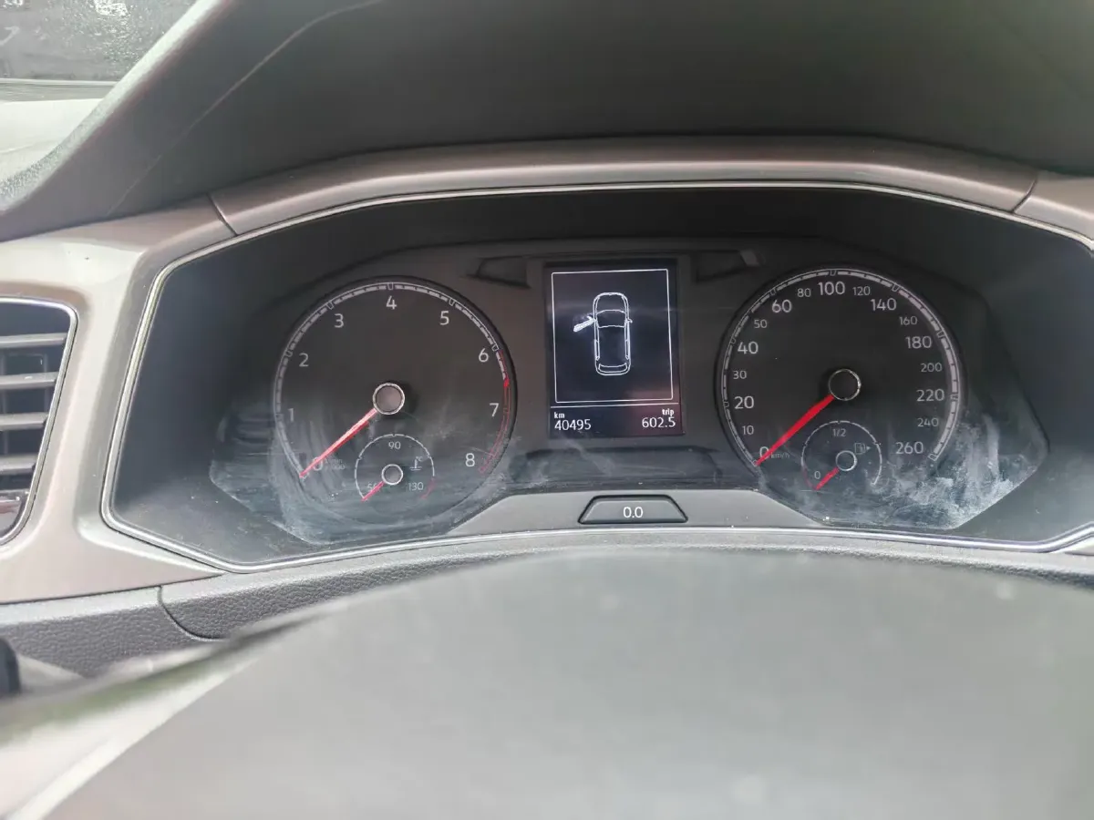 2020 Volkswagen T-Roc 1.4T 131HP L4 7DCT,autocango,china used car exporter,china ev exporter,chinese used car exporter,chinese used ev exporter