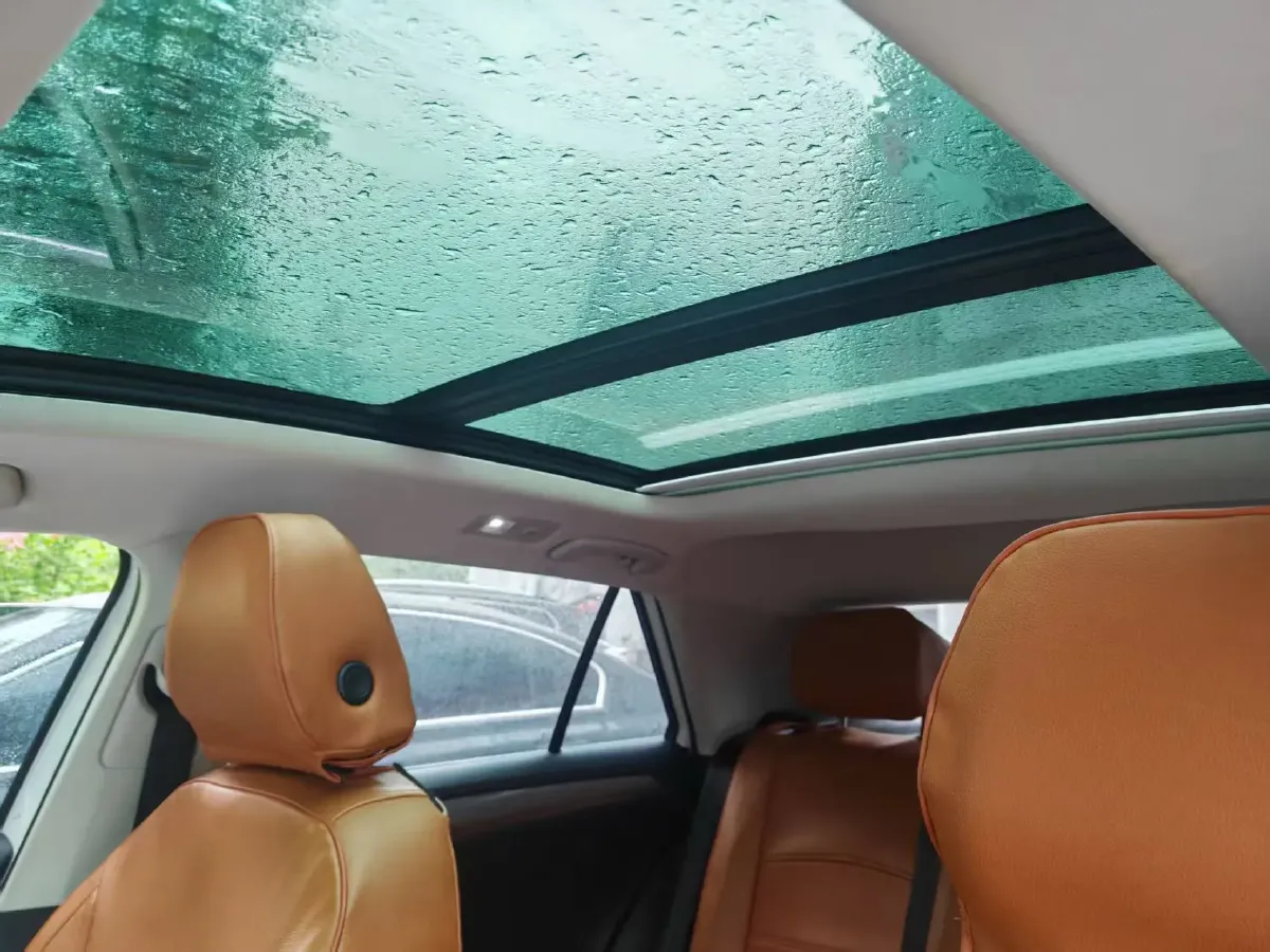 2020 Volkswagen T-Roc 1.4T 131HP L4 7DCT,autocango,china used car exporter,china ev exporter,chinese used car exporter,chinese used ev exporter