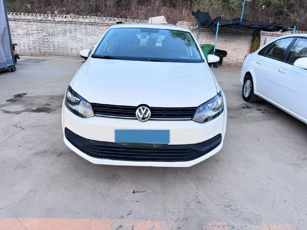 2016 Volkswagen Polo 1.4L 90HP L4 6AT,autocango,china used car exporter,china ev exporter,chinese used car exporter,chinese used ev exporter