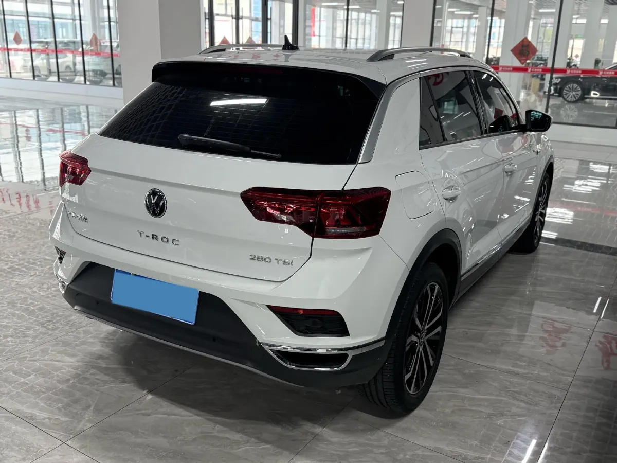 2022 Volkswagen T-Roc 1.4T 150HP L4 7DCT,autocango,china used car exporter,china ev exporter,chinese used car exporter,chinese used ev exporter