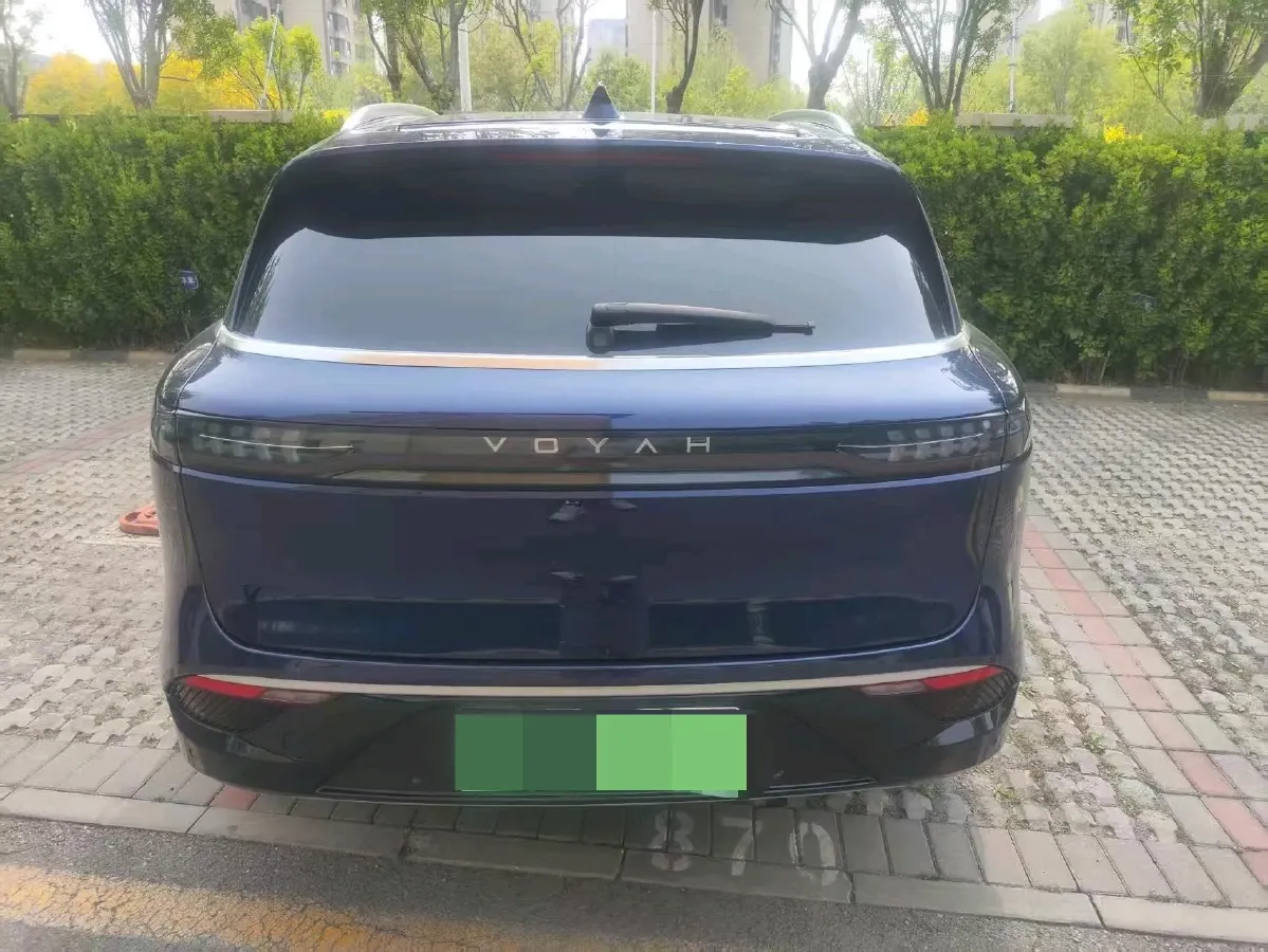 2021 Voyah FREE Range Extended 109HP REEV 33KWH,autocango,china used car exporter,china ev exporter,chinese used car exporter,chinese used ev exporter