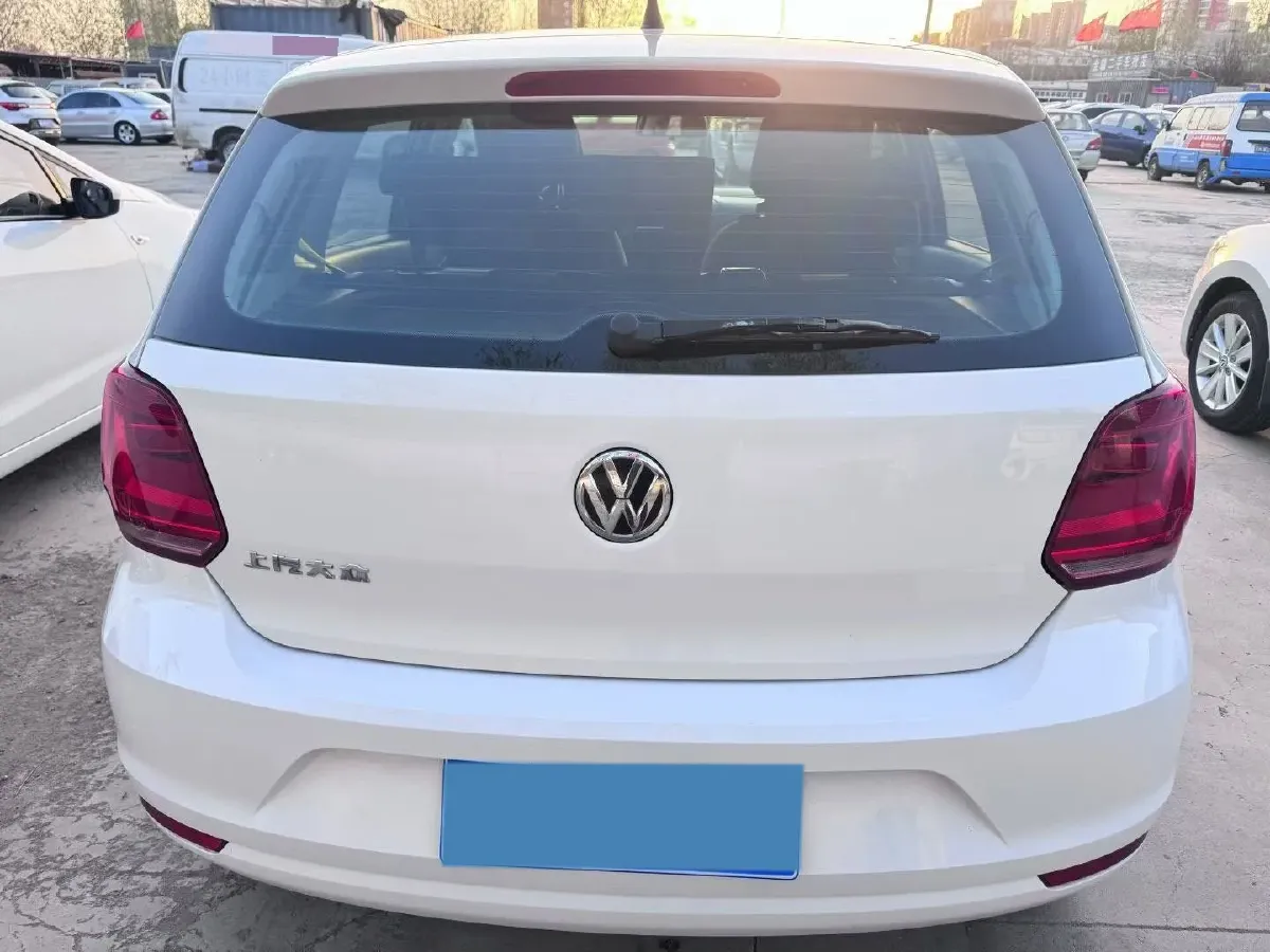 2016 Volkswagen Polo 1.4L 90HP L4 6AT,autocango,china used car exporter,china ev exporter,chinese used car exporter,chinese used ev exporter