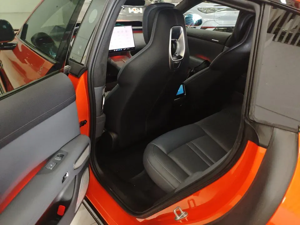 2025 MI YU7 BEV 101.7KWH,autocango,china used car exporter,china ev exporter,chinese used car exporter,chinese used ev exporter