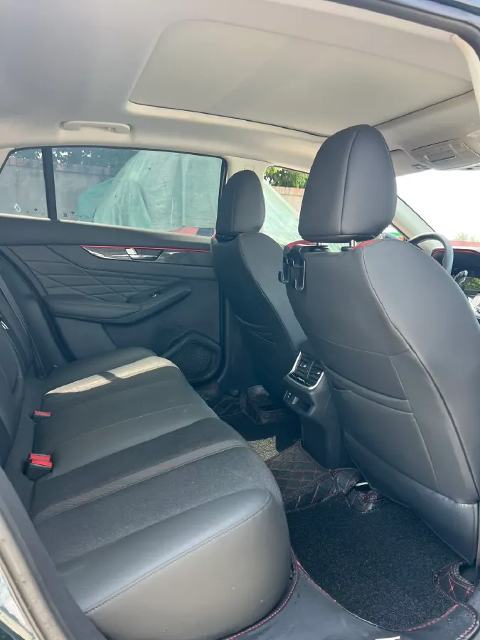 2021 DongFeng Aeolus YiXuan MAX 1.5T 190HP L4 7DCT,autocango,china used car exporter,china ev exporter,chinese used car exporter,chinese used ev exporter