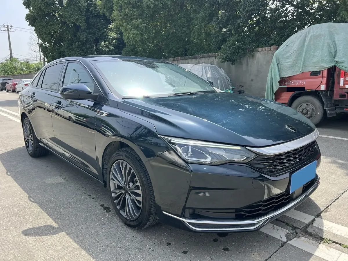2021 DongFeng Aeolus YiXuan MAX 1.5T 190HP L4 7DCT,autocango,china used car exporter,china ev exporter,chinese used car exporter,chinese used ev exporter