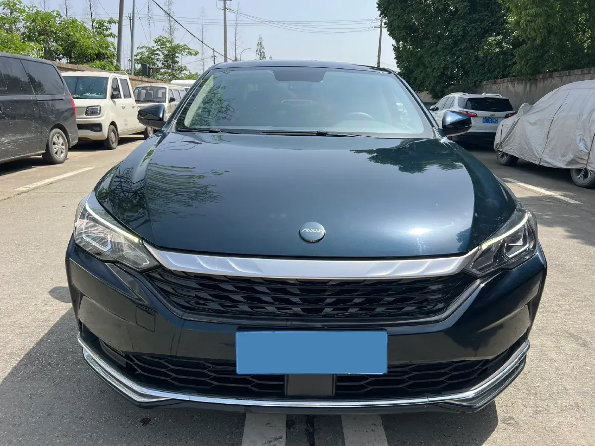 2021 DongFeng Aeolus YiXuan MAX 1.5T 190HP L4 7DCT,autocango,china used car exporter,china ev exporter,chinese used car exporter,chinese used ev exporter