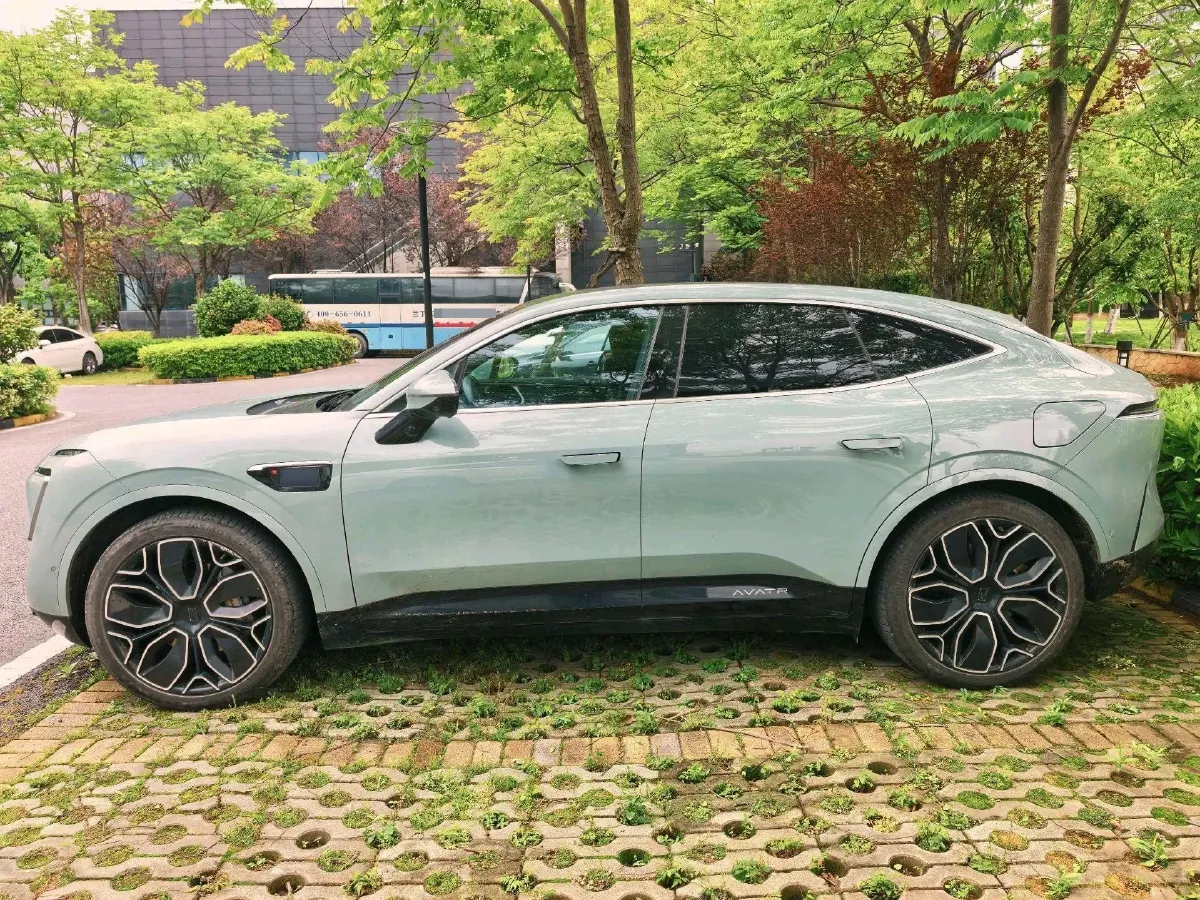 2023 Avatr 11 BEV 116KWH,autocango,china used car exporter,china ev exporter,chinese used car exporter,chinese used ev exporter