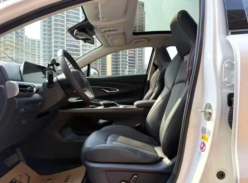 2020 ChangAn UNI-T 1.5T 180HP L4 7DCT,autocango,china used car exporter,china ev exporter,chinese used car exporter,chinese used ev exporter