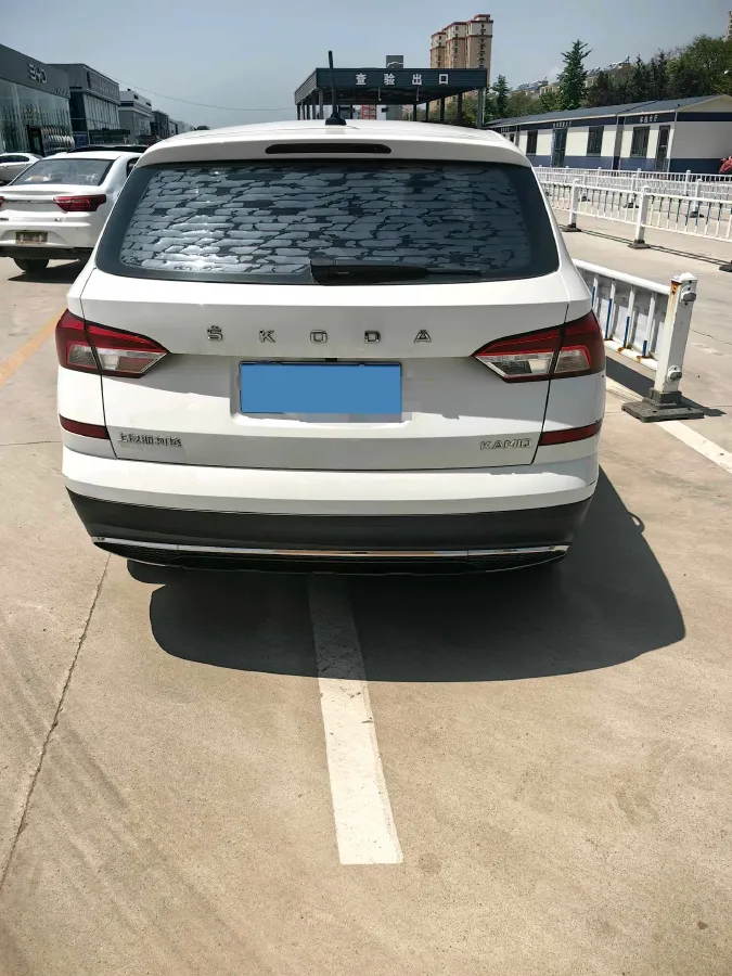 2020 Skoda Kamiq 1.5L 112HP L4 5MT,autocango,china used car exporter,china ev exporter,chinese used car exporter,chinese used ev exporter