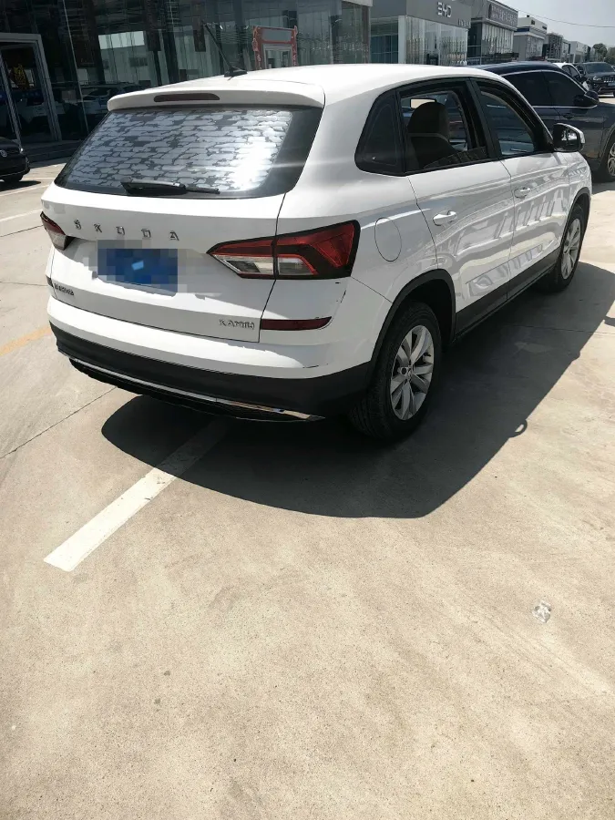 2020 Skoda Kamiq 1.5L 112HP L4 5MT,autocango,china used car exporter,china ev exporter,chinese used car exporter,chinese used ev exporter