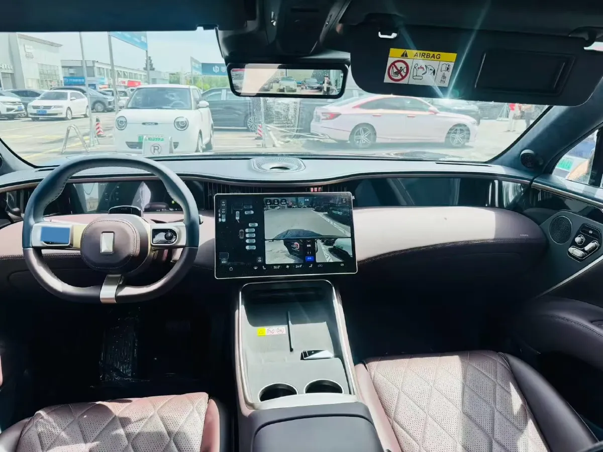 2025 Avatr 11 1.5T 156HP L4 REEV,autocango,china used car exporter,china ev exporter,chinese used car exporter,chinese used ev exporter