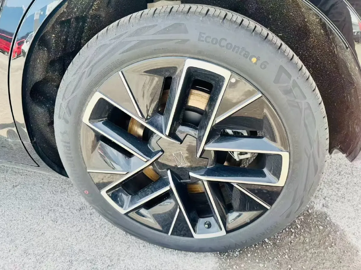 2025 Avatr 11 1.5T 156HP L4 REEV,autocango,china used car exporter,china ev exporter,chinese used car exporter,chinese used ev exporter