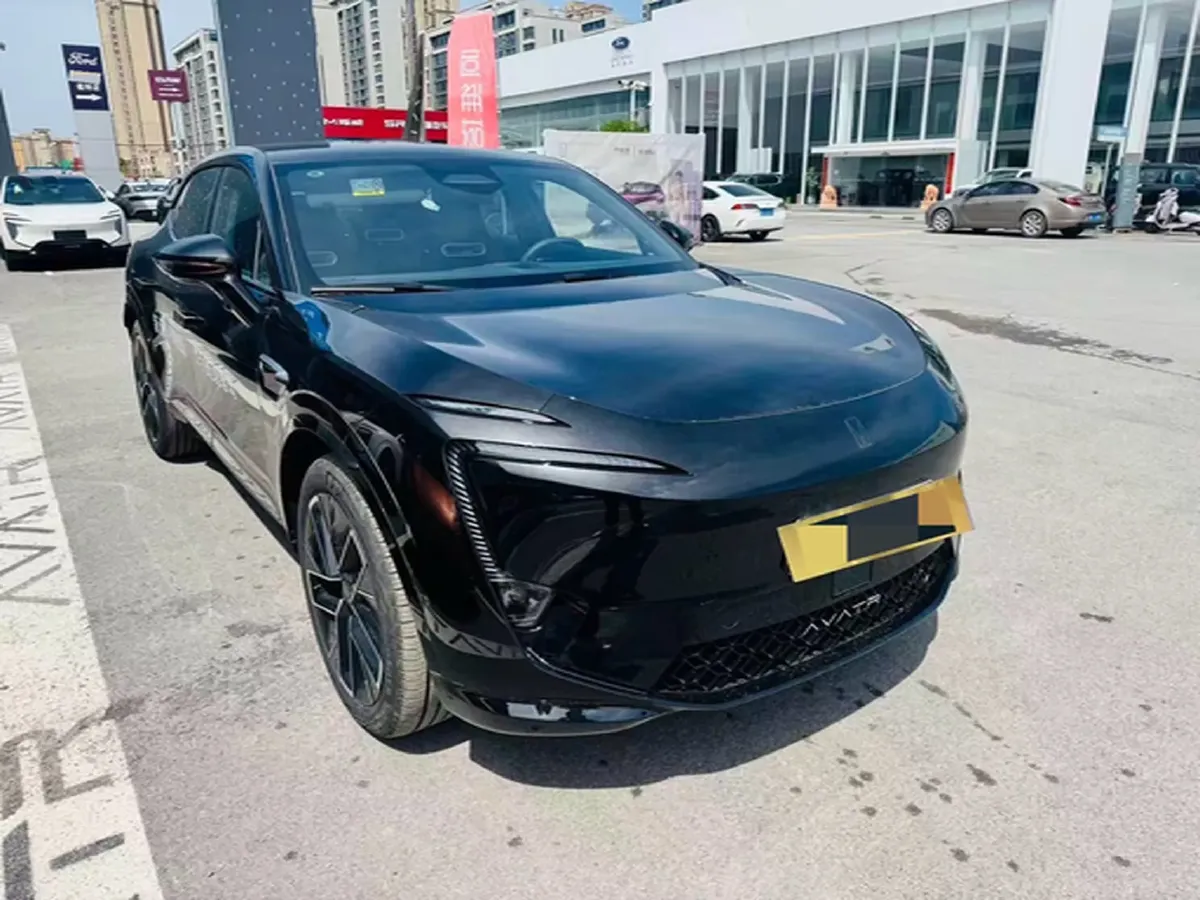 2025 Avatr 11 1.5T 156HP L4 REEV,autocango,china used car exporter,china ev exporter,chinese used car exporter,chinese used ev exporter