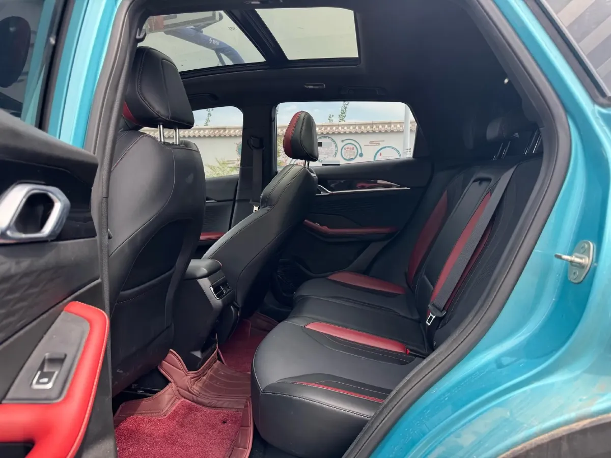 2022 Geely Coolray 1.5T 181HP L4 7DCT,autocango,china used car exporter,china ev exporter,chinese used car exporter,chinese used ev exporter