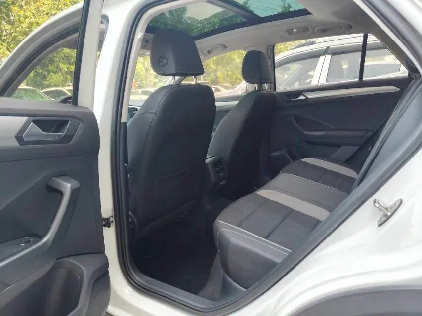 2018 Mitsubishi Eclipse Cross 1.5T 170HP L4 CVT,autocango,china used car exporter,china ev exporter,chinese used car exporter,chinese used ev exporter