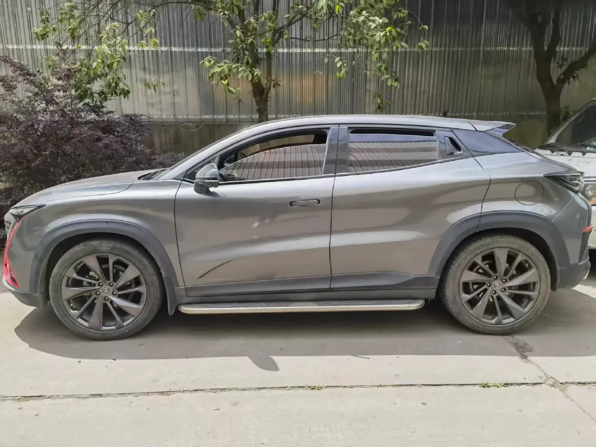 2020 ChangAn UNI-T 1.5T 180HP L4 7DCT,autocango,china used car exporter,china ev exporter,chinese used car exporter,chinese used ev exporter