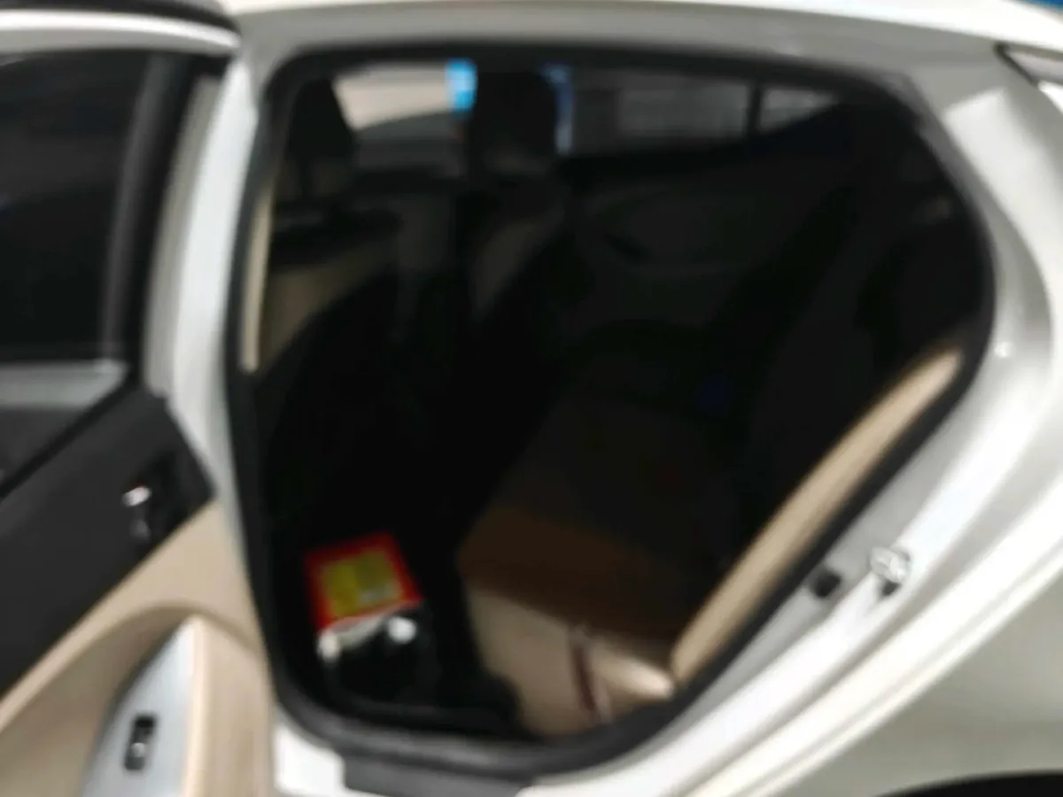 2015 Kia K5 2.0L 162HP L4 6MT,autocango,china used car exporter,china ev exporter,chinese used car exporter,chinese used ev exporter