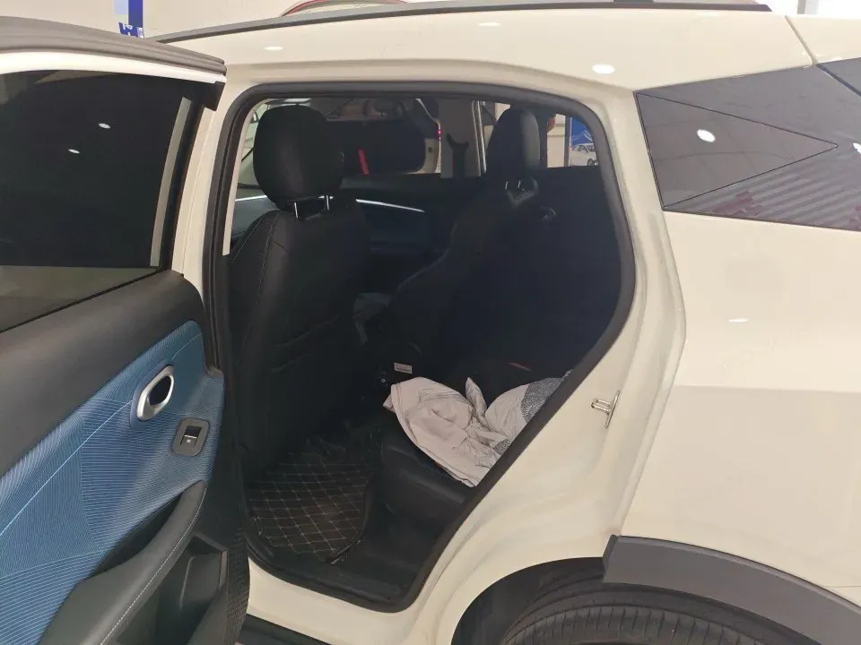 2025 GAC Trumpchi GS3 1.5T 177HP L4 7DCT,autocango,china used car exporter,china ev exporter,chinese used car exporter,chinese used ev exporter