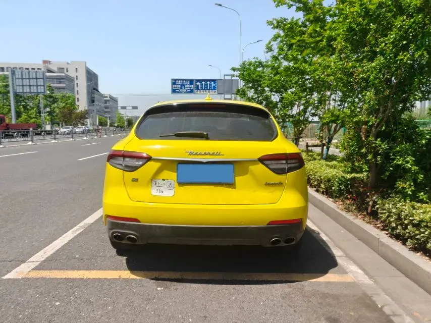 2018 Maserati Levante 3.0T 350HP V6 8AT,autocango,china used car exporter,china ev exporter,chinese used car exporter,chinese used ev exporter