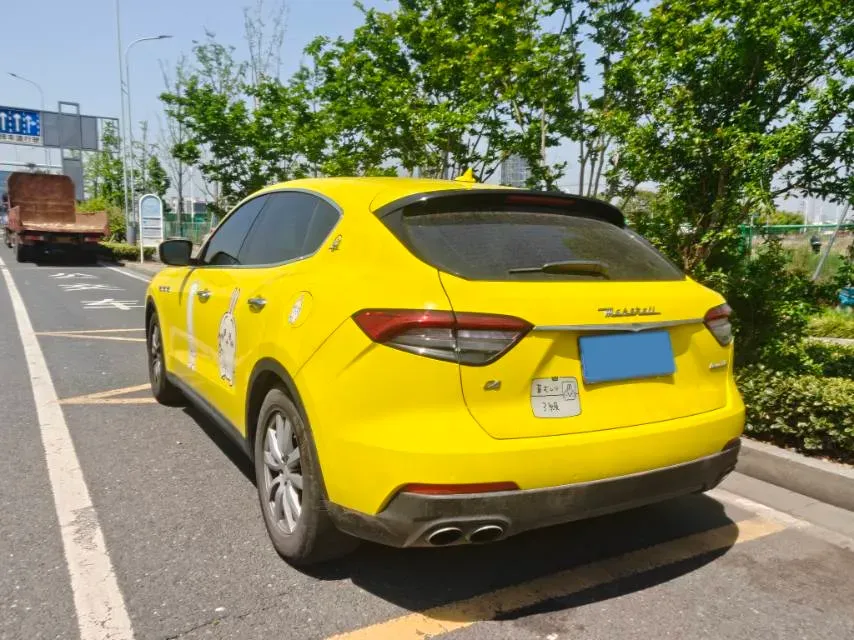 2018 Maserati Levante 3.0T 350HP V6 8AT,autocango,china used car exporter,china ev exporter,chinese used car exporter,chinese used ev exporter