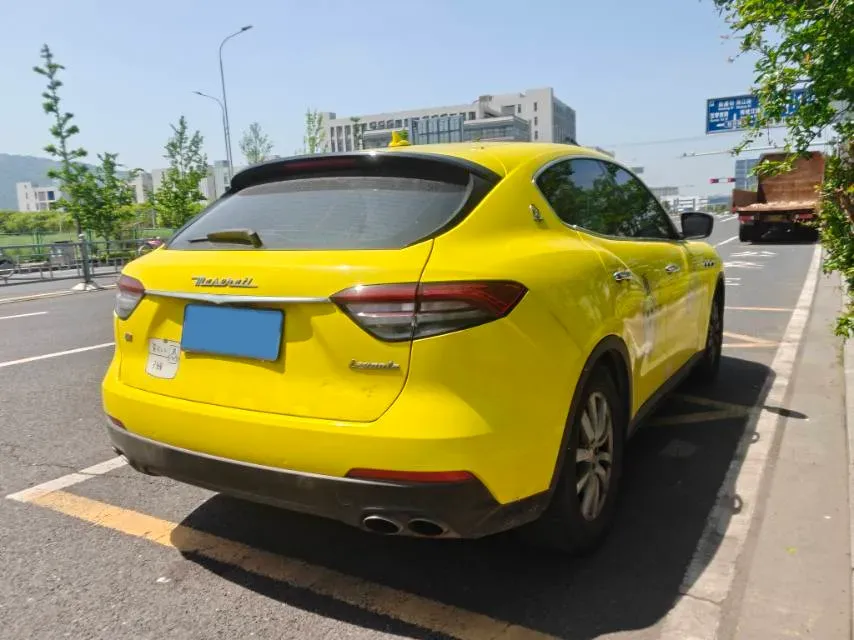2018 Maserati Levante 3.0T 350HP V6 8AT,autocango,china used car exporter,china ev exporter,chinese used car exporter,chinese used ev exporter