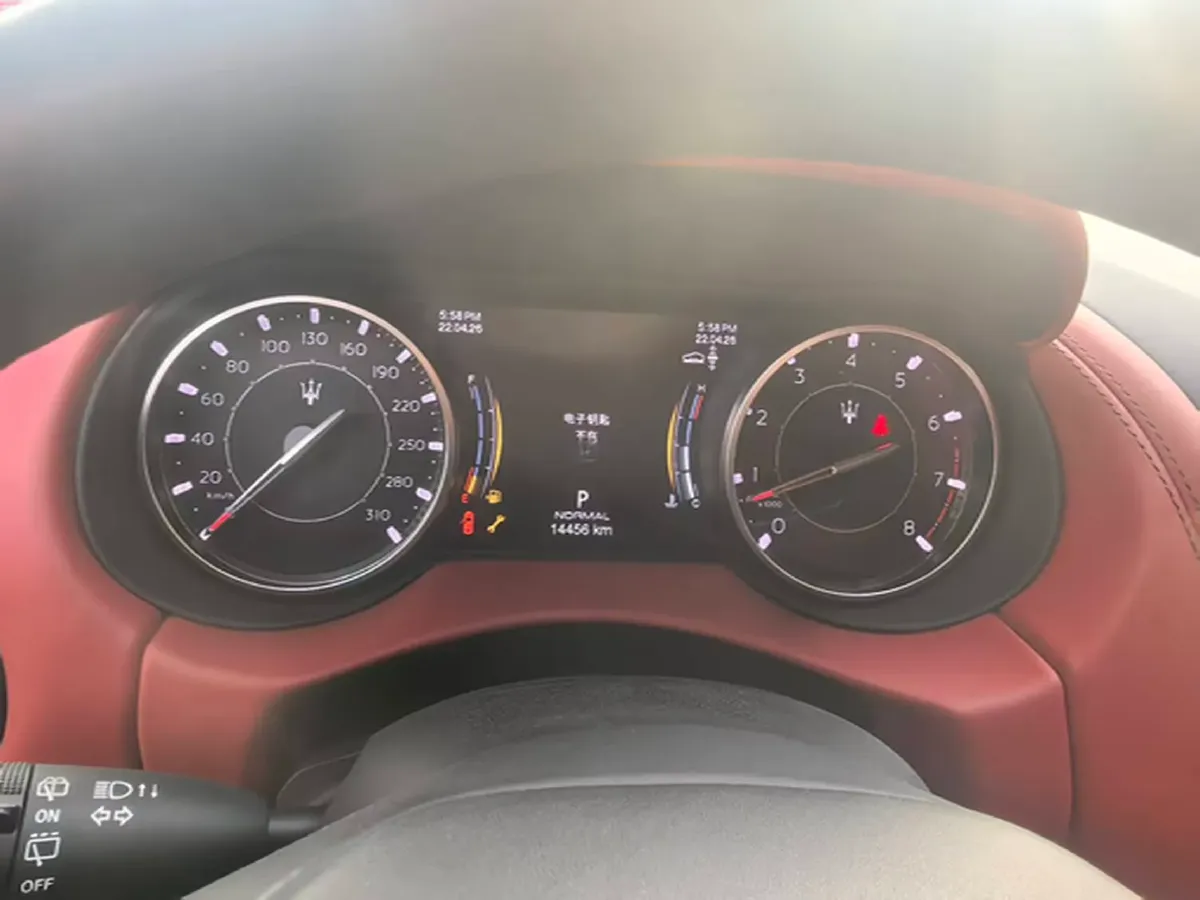 2019 Maserati Levante 3.0T 430HP V6 8AT,autocango,china used car exporter,china ev exporter,chinese used car exporter,chinese used ev exporter