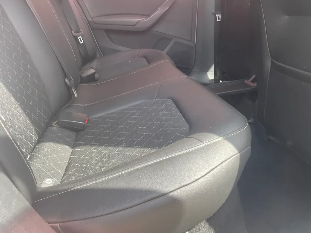 2018 Skoda Rapid 1.6L 110HP L4 5MT,autocango,china used car exporter,china ev exporter,chinese used car exporter,chinese used ev exporter