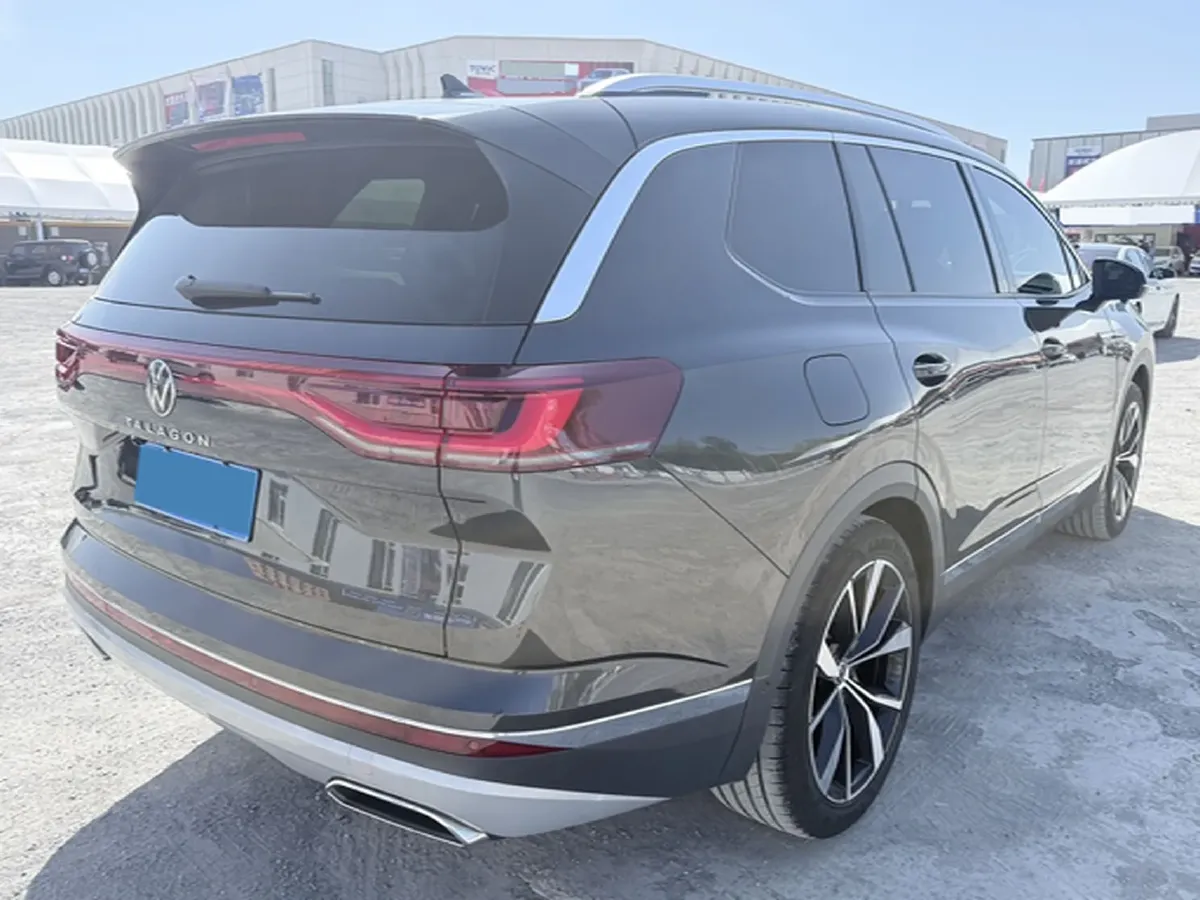 2022 Volkswagen Talagon 2.5T 299HP V6 7DCT,autocango,china used car exporter,china ev exporter,chinese used car exporter,chinese used ev exporter