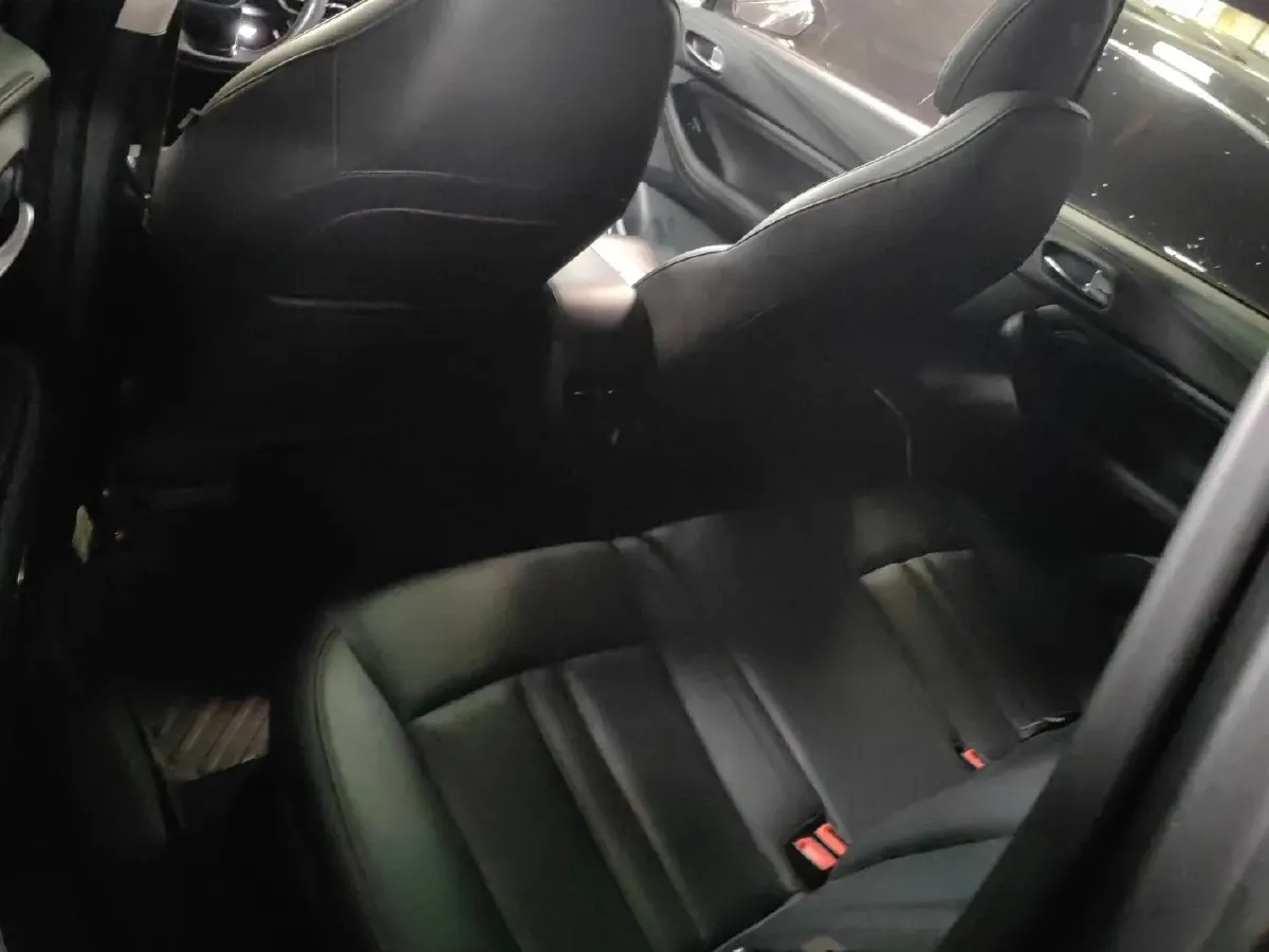 2020 GAC Trumpchi GS4 1.5T 169HP L4 6AT,autocango,china used car exporter,china ev exporter,chinese used car exporter,chinese used ev exporter