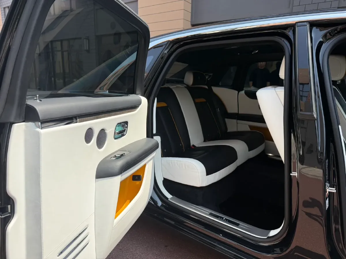 2021 Rolls-Royce Ghost 6.7T 571HP V12 8AT,autocango,china used car exporter,china ev exporter,chinese used car exporter,chinese used ev exporter