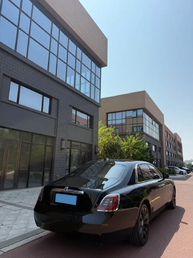 2021 Rolls-Royce Ghost 6.7T 571HP V12 8AT,autocango,china used car exporter,china ev exporter,chinese used car exporter,chinese used ev exporter