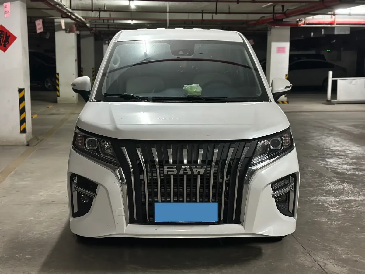 2025 BAW RuiSheng Trump M7 2.0L 144HP L4 8AT,autocango,china used car exporter,china ev exporter,chinese used car exporter,chinese used ev exporter