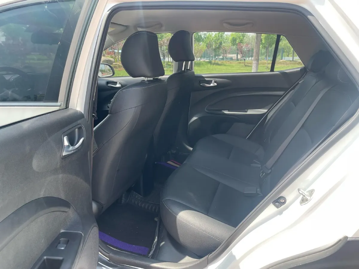 2021 Kia KX1 1.4L 100HP L4 6AT,autocango,china used car exporter,china ev exporter,chinese used car exporter,chinese used ev exporter