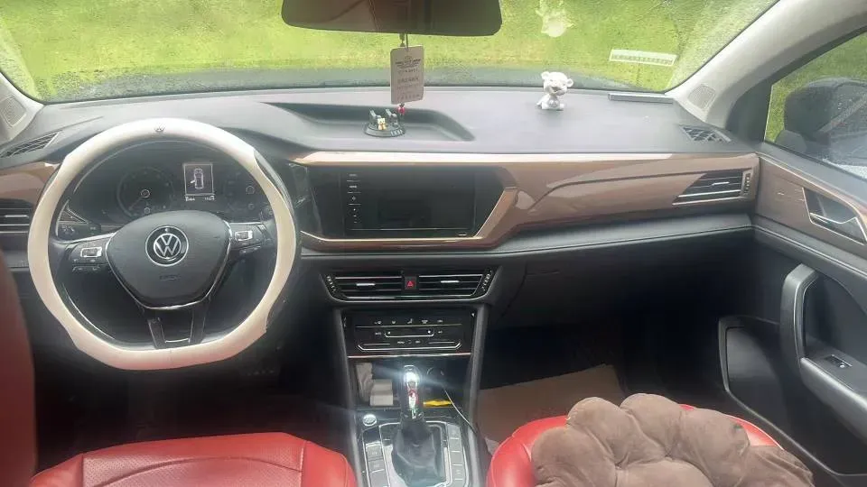 2021 Volkswagen Tharu 1.4T 150HP L4 7DCT,autocango,china used car exporter,china ev exporter,chinese used car exporter,chinese used ev exporter